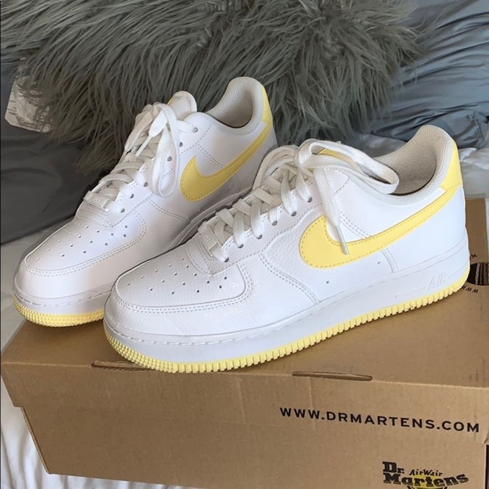 NEW Yellow Nike Air Force